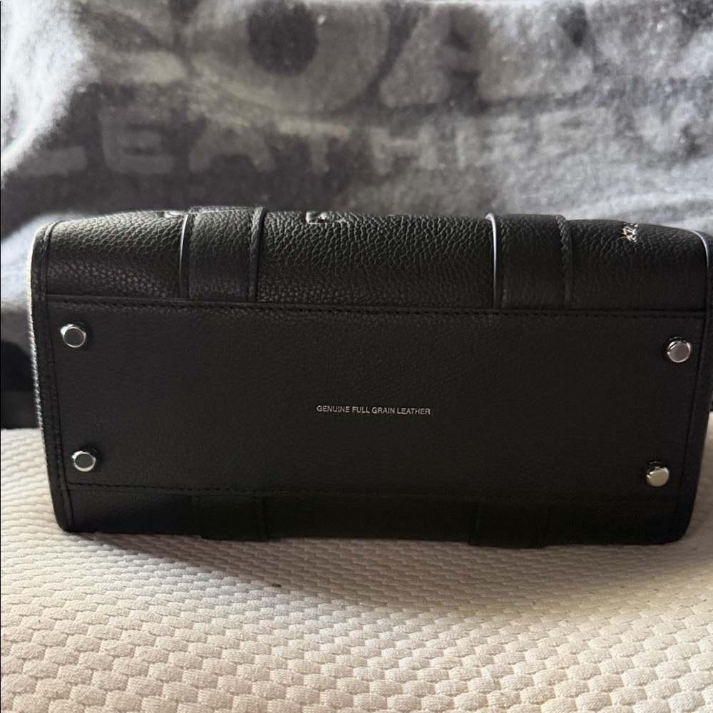 Coach Gotham Duffle Bag 24 with Sketch Print - Picture 5 of 6